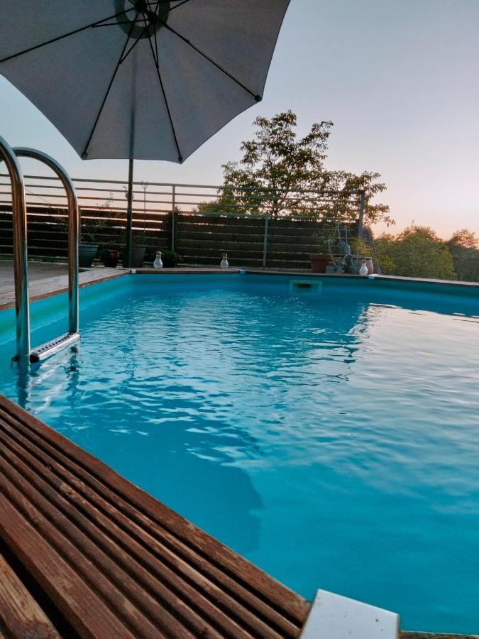 Chambre Telma 2 Pers Avec Piscine "Mon Lit Au Pre" Couples Ou Femmes Seulement Pontours ภายนอก รูปภาพ